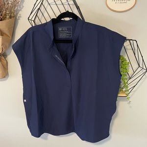 FIGS Navy FREEx Rafaela Oversized Scrub Top, Size: Large